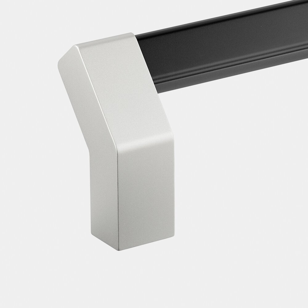 Close-up of an MS-06 aluminium handle with black shank and silver satin-finished ledge